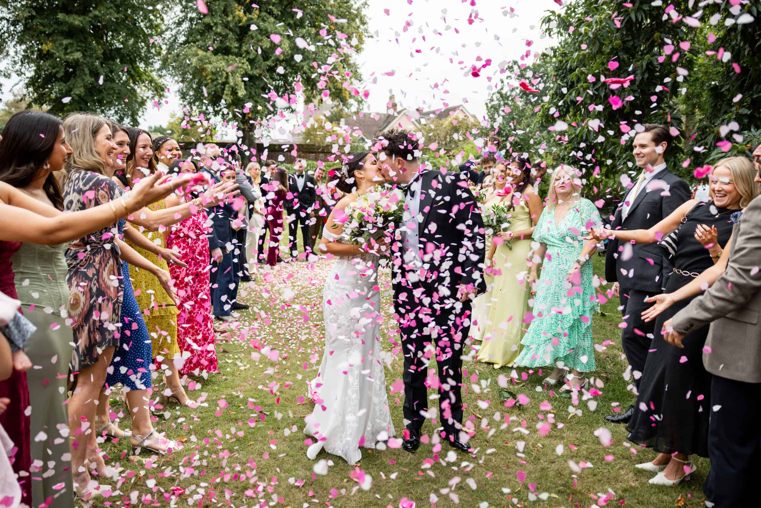 Confetti Kiss-1